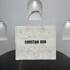 Christian Dior Shopping Bags